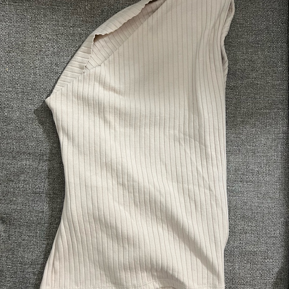 One-Shoulder Cream Ribbed Top - Picture 3 of 3